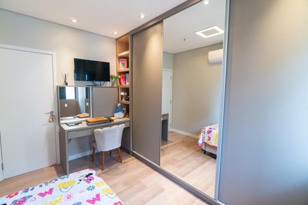 Apartamento à venda com 180m², 3 quartos e 3 vagasQuarto 2