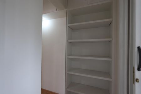 Apartamento para alugar com 55m², 2 quartos e 1 vagaCorredor