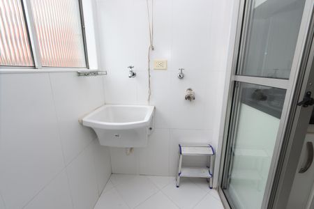 Apartamento para alugar com 55m², 2 quartos e 1 vagaÁrea de Serviço