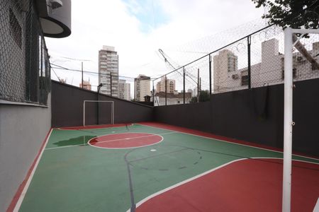 Apartamento para alugar com 55m², 2 quartos e 1 vagaÁrea comum - Quadra
