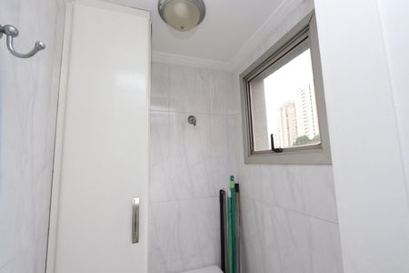 Apartamento para alugar com 55m², 2 quartos e 1 vagaBanheiro de serviço