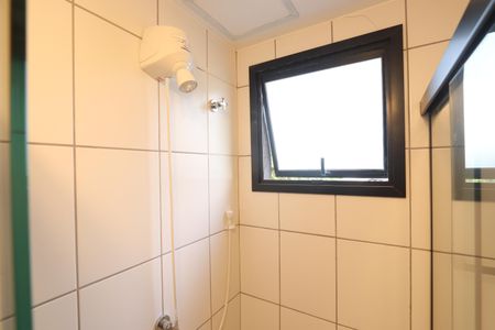 Banheiro da Suite de kitnet/studio à venda com 1 quarto, 28m² em Jardim Panorama, São Paulo
