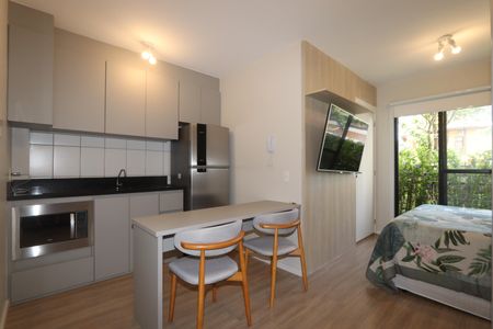 Sala de kitnet/studio à venda com 1 quarto, 28m² em Jardim Panorama, São Paulo