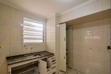 Casa para alugar com 60m², 1 quarto e sem vaga Casa para alugar com 60m², 1 quarto e sem vagaCozinha e Área de Serviço