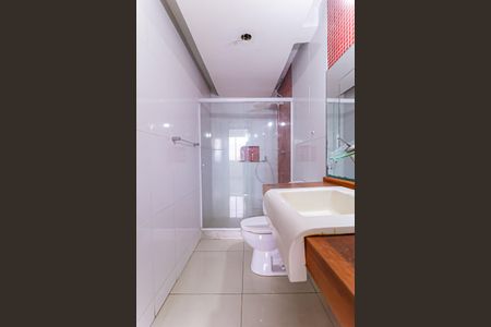 Apartamento à venda com 140m², 2 quartos e 2 vagasBanheiro Social