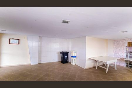 Apartamento à venda com 140m², 2 quartos e 2 vagasÁrea comum - Salão de festas