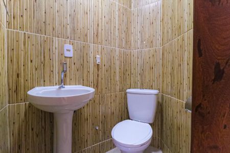 Apartamento à venda com 140m², 2 quartos e 2 vagasBanheiro de serviço