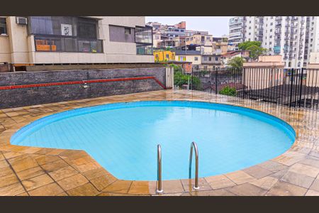 Apartamento à venda com 140m², 2 quartos e 2 vagasÁrea comum - Piscina