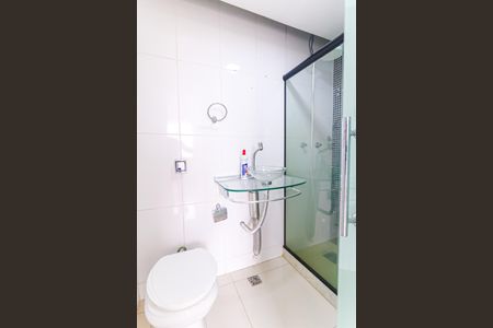 Apartamento à venda com 140m², 2 quartos e 2 vagasBanheiro da Suíte