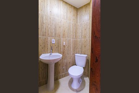 Apartamento à venda com 140m², 2 quartos e 2 vagasBanheiro de serviço