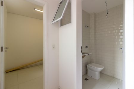 Apartamento à venda com 140m², 2 quartos e 1 vaga Apartamento à venda com 140m², 2 quartos e 1 vagaÁrea de Serviço