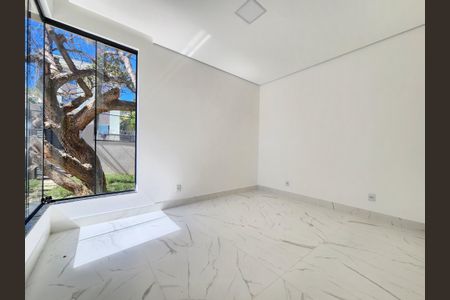 Casa à venda com 90m², 3 quartos e 2 vagas Casa à venda com 90m², 3 quartos e 2 vagasQuarto 3