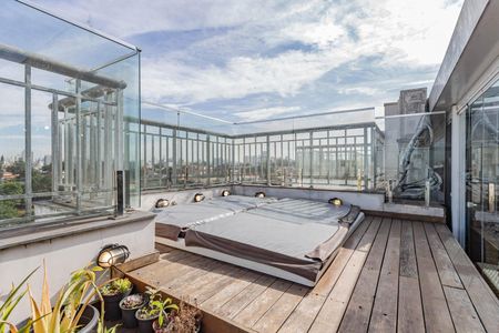 Apartamento à venda com 197m², 3 quartos e 3 vagasCobertura