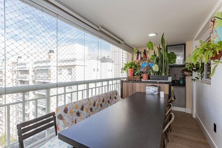Apartamento à venda com 197m², 3 quartos e 3 vagasVaranda Sala