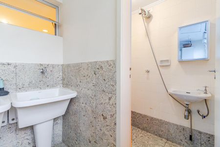 Apartamento à venda com 190m², 3 quartos e 1 vagaÁrea de Serviço