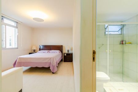 Apartamento à venda com 190m², 3 quartos e 1 vagaSuíte