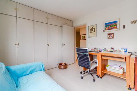 Apartamento à venda com 190m², 3 quartos e 1 vagaQuarto 1