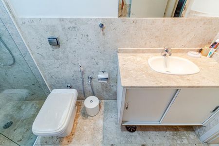 Apartamento à venda com 190m², 3 quartos e 1 vagaBanheiro Social