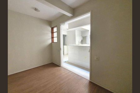 Apartamento à venda com 195m², 4 quartos e 2 vagas