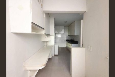Apartamento à venda com 195m², 4 quartos e 2 vagas
