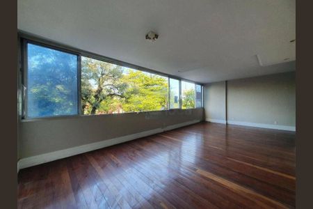 Apartamento à venda com 195m², 4 quartos e 2 vagas