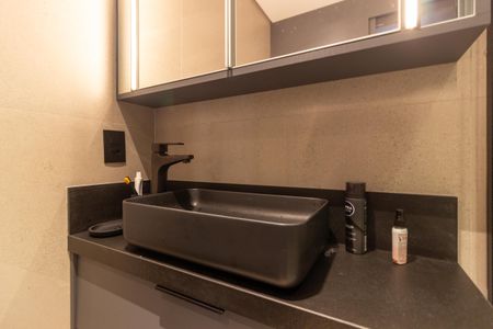 Apartamento à venda com 58m², 1 quarto e 1 vagaBanheiro