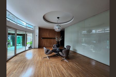 Apartamento à venda com 307m², 3 quartos e 4 vagasHall