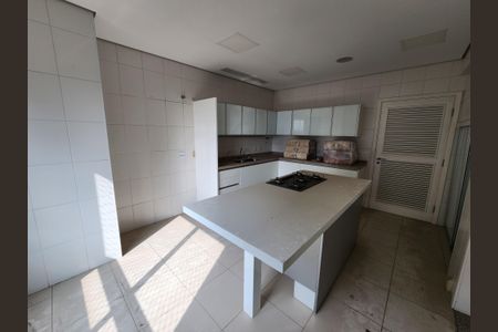 Apartamento à venda com 307m², 3 quartos e 4 vagasCozinha