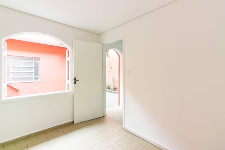 Casa à venda com 166m², 4 quartos e 2 vagas Casa à venda com 166m², 4 quartos e 2 vagasEdícula