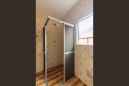 Casa à venda com 166m², 4 quartos e 2 vagas Casa à venda com 166m², 4 quartos e 2 vagasBanheiro 2