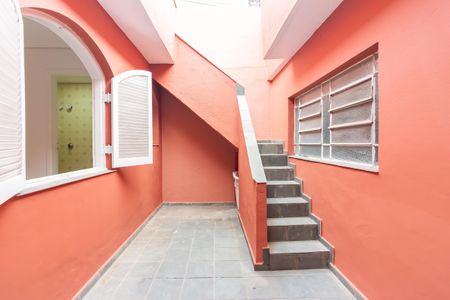 Casa à venda com 166m², 4 quartos e 2 vagas Casa à venda com 166m², 4 quartos e 2 vagasQuintal