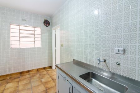 Casa à venda com 166m², 4 quartos e 2 vagas Casa à venda com 166m², 4 quartos e 2 vagasCozinha