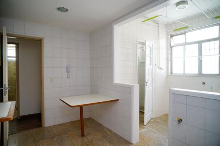 Apartamento à venda com 200m², 3 quartos e 4 vagasCozinha