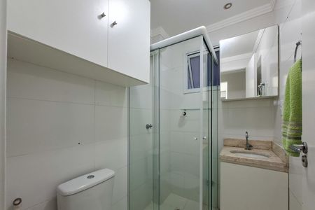 Apartamento para alugar com 70m², 2 quartos e 1 vaga Apartamento para alugar com 70m², 2 quartos e 1 vagaBanheiro da Suíte