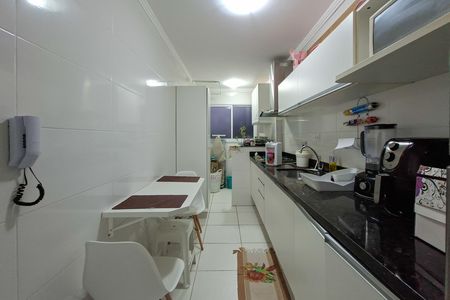 Apartamento para alugar com 70m², 2 quartos e 1 vaga Apartamento para alugar com 70m², 2 quartos e 1 vagaCozinha