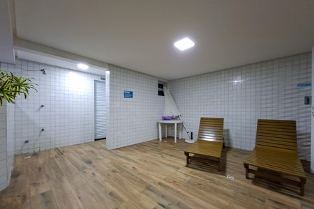 Apartamento para alugar com 70m², 2 quartos e 1 vaga Apartamento para alugar com 70m², 2 quartos e 1 vagaÁrea comum - Piscina