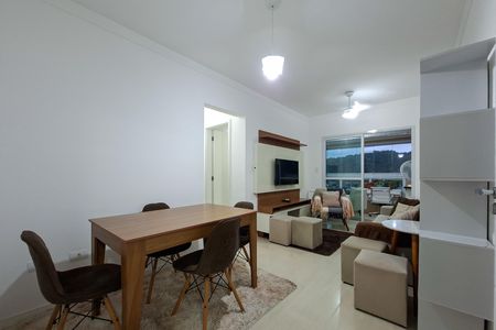 Apartamento para alugar com 70m², 2 quartos e 1 vaga Apartamento para alugar com 70m², 2 quartos e 1 vagaSala
