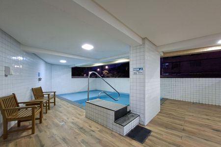 Apartamento para alugar com 70m², 2 quartos e 1 vaga Apartamento para alugar com 70m², 2 quartos e 1 vagaÁrea comum - Piscina