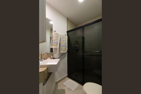 Apartamento à venda com 140m², 3 quartos e 1 vagaBanheiro da suíte 1