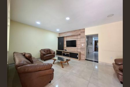 Apartamento à venda com 320m², 4 quartos e 2 vagas Apartamento à venda com 320m², 4 quartos e 2 vagasSala