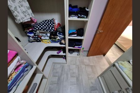 Apartamento à venda com 320m², 4 quartos e 2 vagas Apartamento à venda com 320m², 4 quartos e 2 vagasCloset da suíte 1