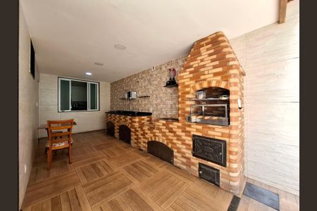 Apartamento à venda com 320m², 4 quartos e 2 vagas Apartamento à venda com 320m², 4 quartos e 2 vagasÁrea externa