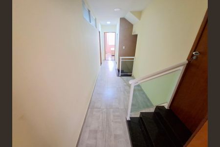 Apartamento à venda com 320m², 4 quartos e 2 vagas Apartamento à venda com 320m², 4 quartos e 2 vagasCorredor