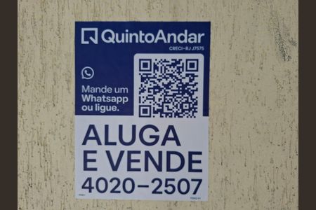 Apartamento à venda com 320m², 4 quartos e 2 vagas Apartamento à venda com 320m², 4 quartos e 2 vagasPlaca