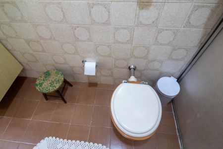 Casa à venda com 160m², 4 quartos e 2 vagas Casa à venda com 160m², 4 quartos e 2 vagasBanheiro da Suíte