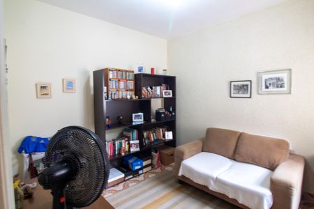 Casa à venda com 160m², 4 quartos e 2 vagas Casa à venda com 160m², 4 quartos e 2 vagasQuarto 2