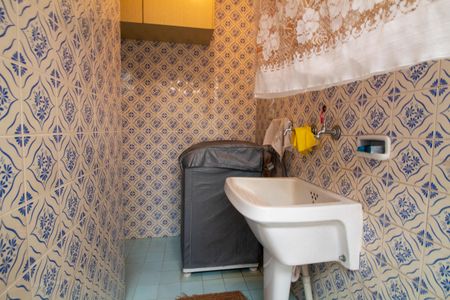 Casa à venda com 160m², 4 quartos e 2 vagas Casa à venda com 160m², 4 quartos e 2 vagasÁrea de Serviço