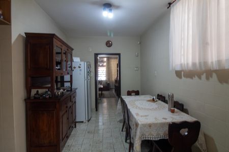 Casa à venda com 160m², 4 quartos e 2 vagas Casa à venda com 160m², 4 quartos e 2 vagasCopa