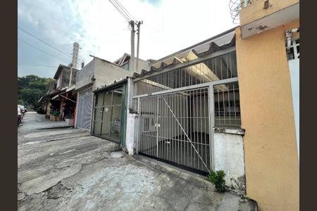 Casa à venda com 101m², 3 quartos e 1 vagaFachada