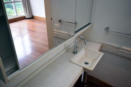 Apartamento para alugar com 148m², 3 quartos e 2 vagasBanheiro 1